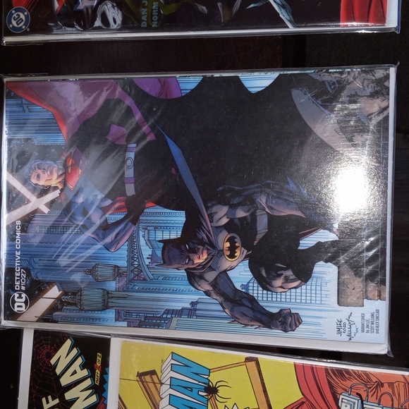 Comics - Picture 4 of 7